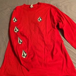 NWOT red Volcom long sleeve shirt